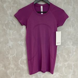 Lululemon Swiftly Tech Short Sleeve 2.0